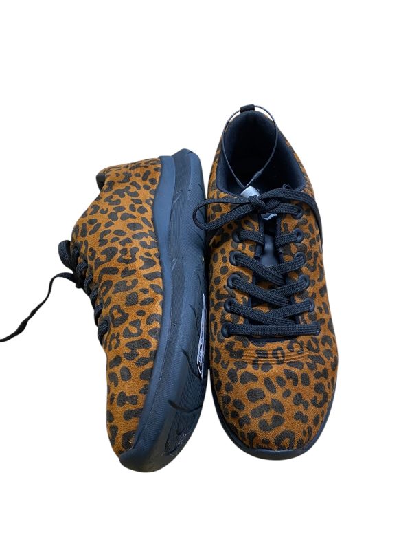 Shoes Sneakers By Easy Spirit In Animal Print, Size: 9 on Sale