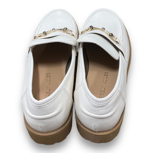 Shoes Flats By Cmc In White, Size: 7.5 on Sale